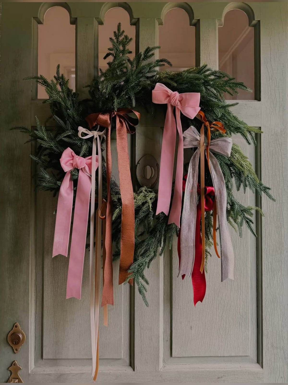 Dec 20th - Sip 'n Bloom - Christmas Wreaths Edition - Rotterdam