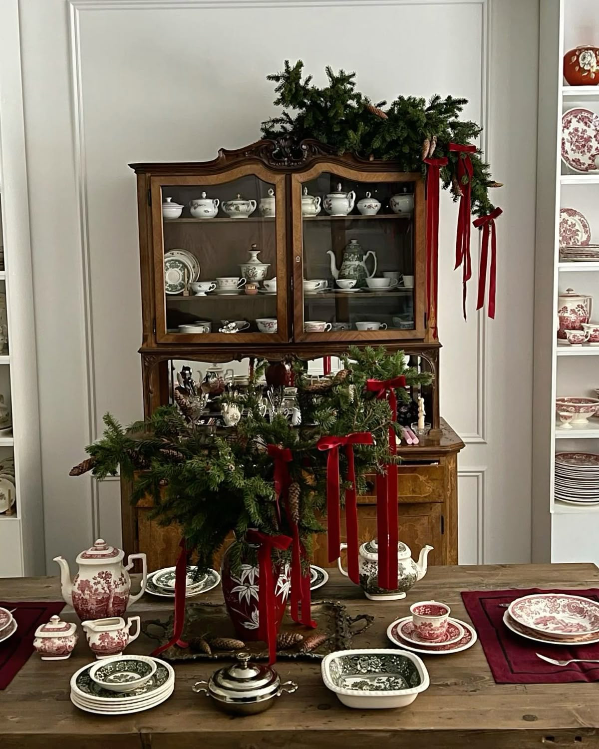Dec 6th - Sip 'n Bloom - Christmas Bouquets Edition - Rotterdam